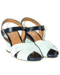 Sandalo blu e celeste The seller