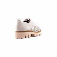 Scarpa allacciata ecru' Le Petit - immagine 4